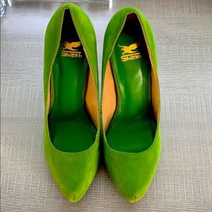 Beautiful light green suede shoes